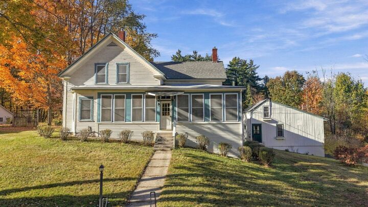 Property Photo: 25 E Intervale Road NH 03086