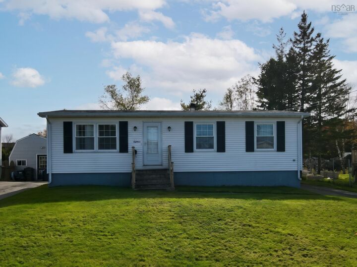 Property Photo: 18 Laben Drive NS B1S 3A5