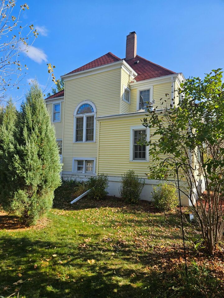 Property Photo:  367 W 1st Street  WI 54017 