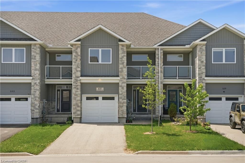 Property Photo:  107 Stephenson Way  ON N0G 2P0 