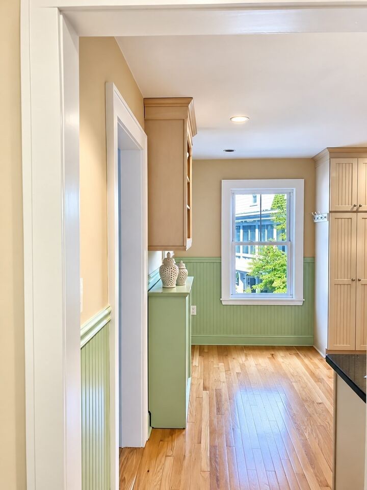 Property Photo:  15 Grant St 1  MA 02420 