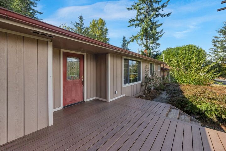Property Photo: 4318 87th Avenue NE WA 98270