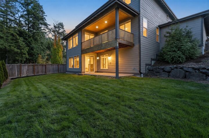 Property Photo:  2365  51st Street Ct E  WA 98092 