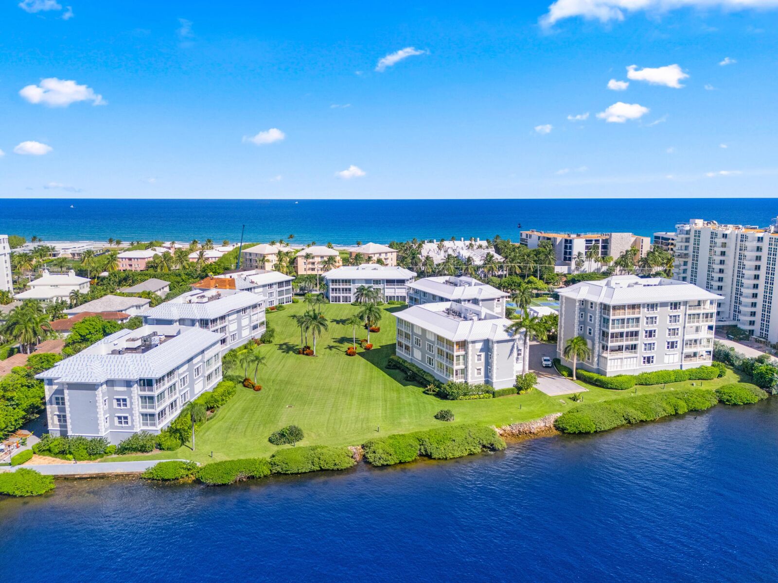 Property Photo:  2150 S Ocean Boulevard 1B  FL 33483 
