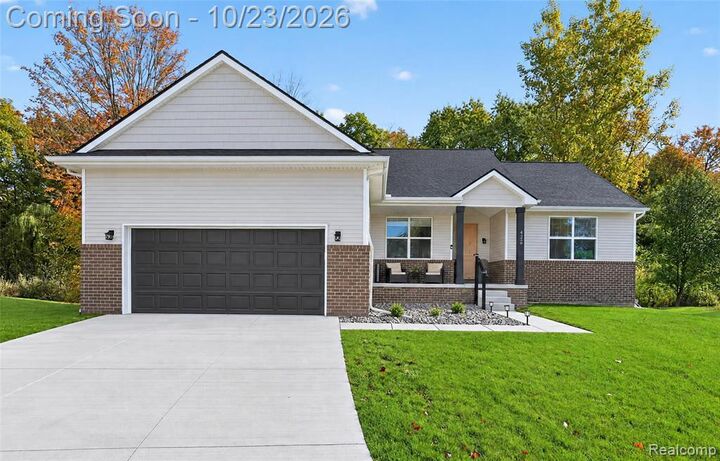 Property Photo:  4279 Cypress Circle  MI 48439 