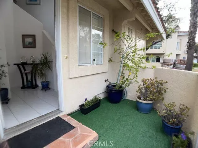 Property Photo:  27942 Via Janeiro  CA 92677 