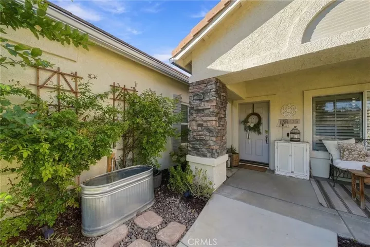 Property Photo:  3405 Racquet  CA 93551 