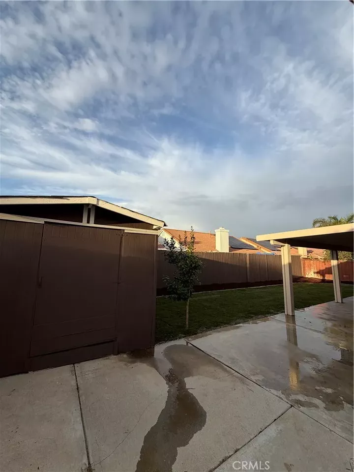 Property Photo: 3020 Hampton CA 92545