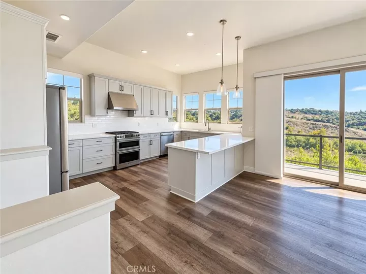 Property Photo:  1009 Price Canyon Road  CA 93449 