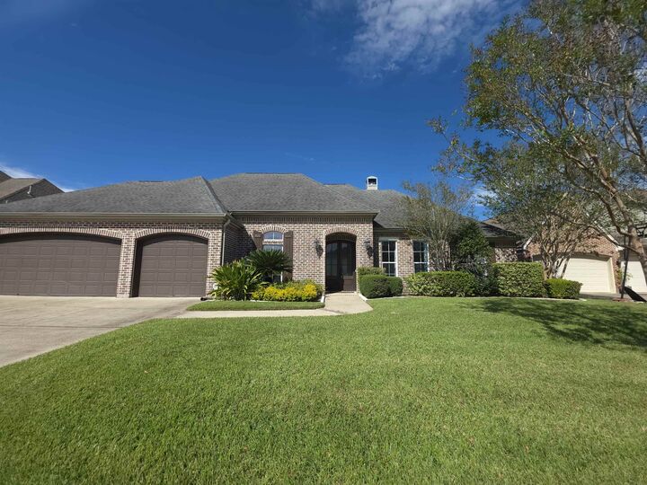 Property Photo: 6330 Claybourn Dr. TX 77706