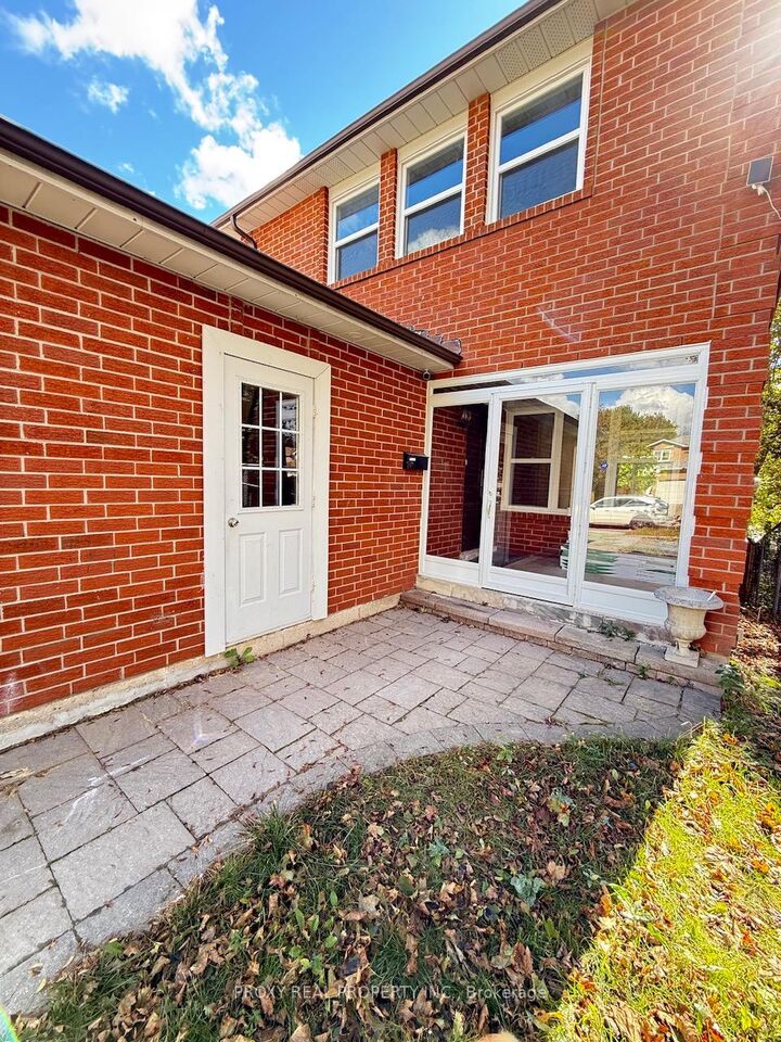 Property Photo: 49 Gray Crescent Main And Second ON L4C 5V4