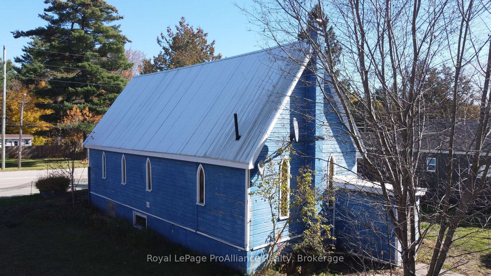 Property Photo:  14184 Hwy 41 N/A  ON K0H 1K0 