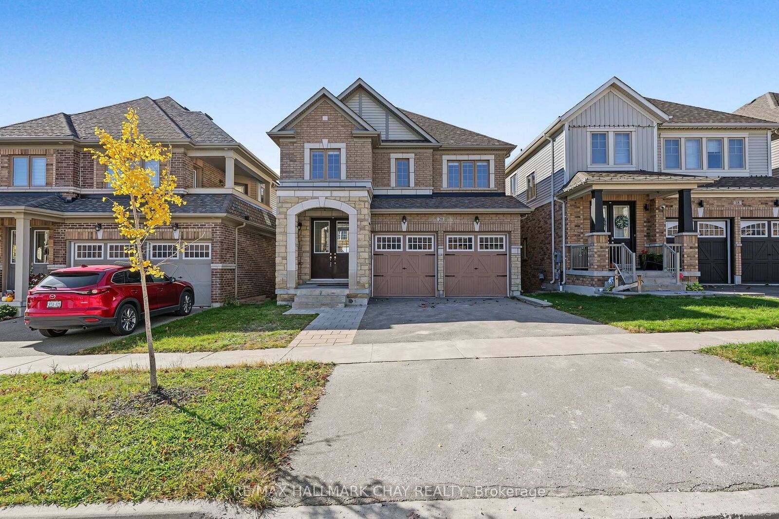 Property Photo:  20 Atkinson Crescent  ON L9R 0N9 