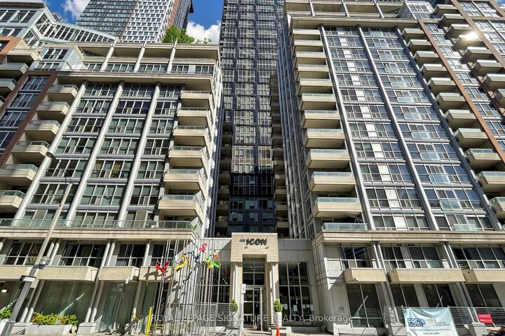 Photo de la propriété:  270 Wellington Street W 313  ON M5V 3P5 