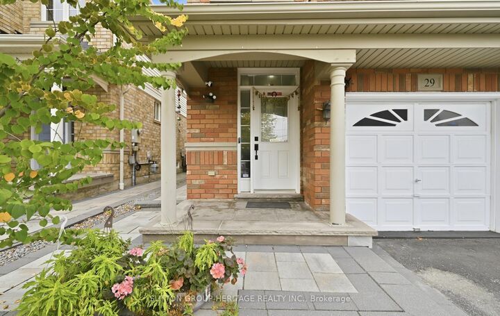 Property Photo:  29 Tozer Crescent  ON L1T 4Z9 