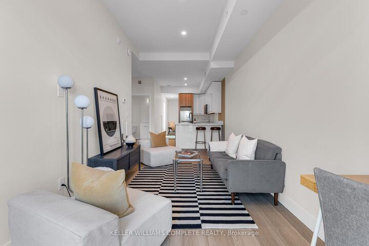 Property Photo:  169 James Street S 804  ON L8P 3A3 