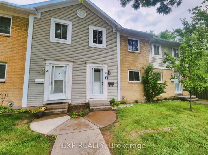 Property Photo:  38 Elma Street 27  ON L2N 6Z3 