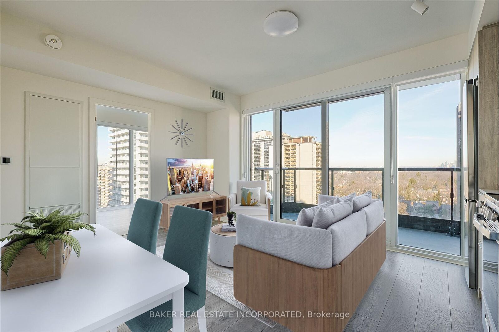 Property Photo: 223 Redpath Avenue 2508 ON M4P 0E8