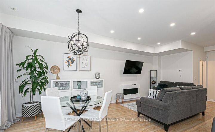 Property Photo:  181 Parktree Drive 11  ON L6A 5B1 