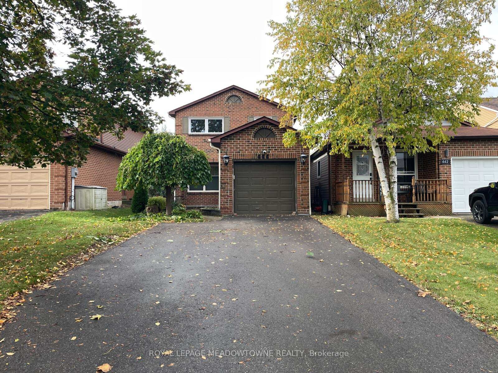 Property Photo:  444 Vanier Drive  ON L9T 4T4 
