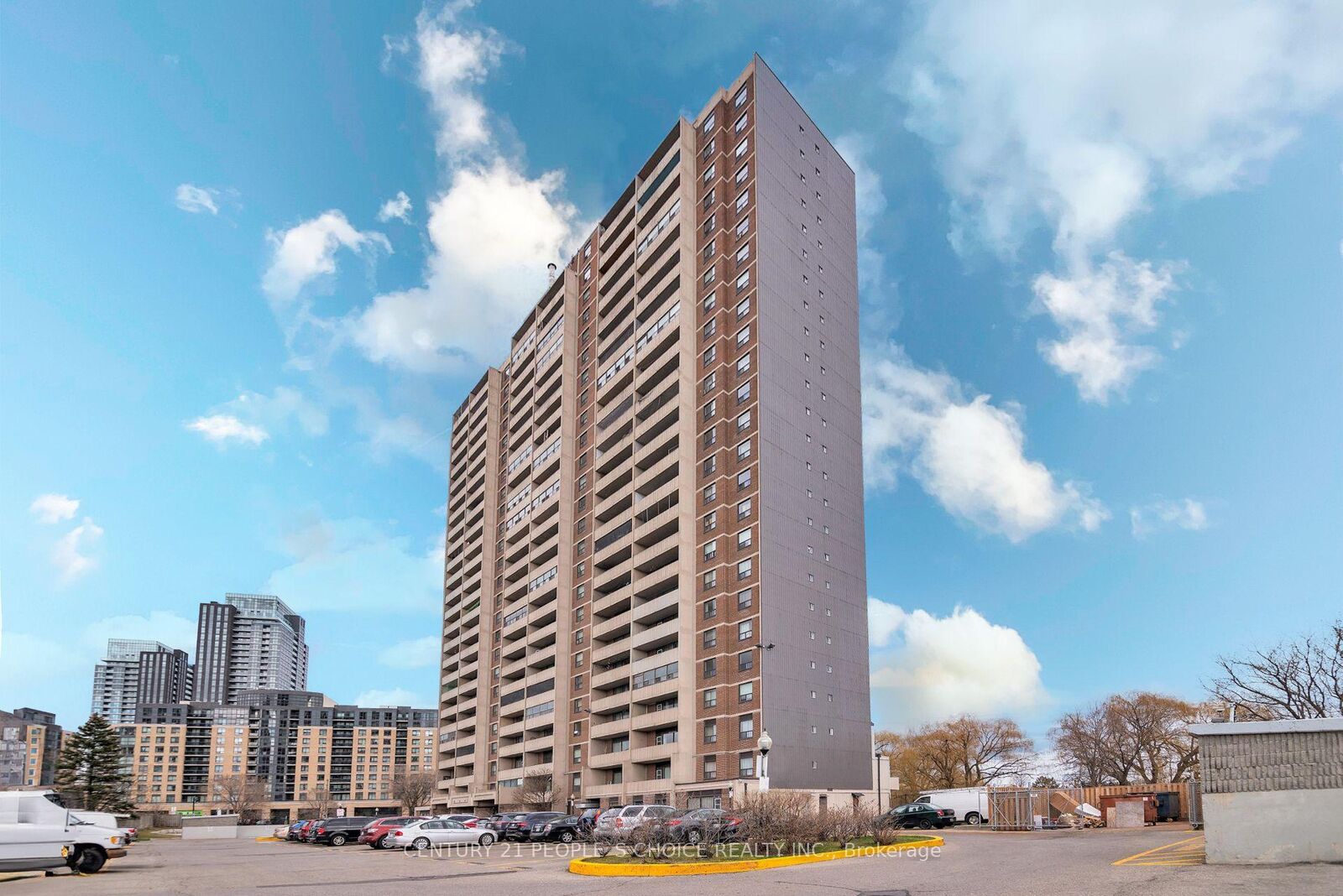 Property Photo: 3390 Weston Road 902 ON M9M 2X3
