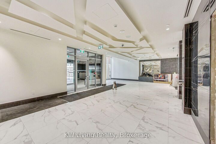 Property Photo:  25 Holly Street 2305  ON M4S 0E3 