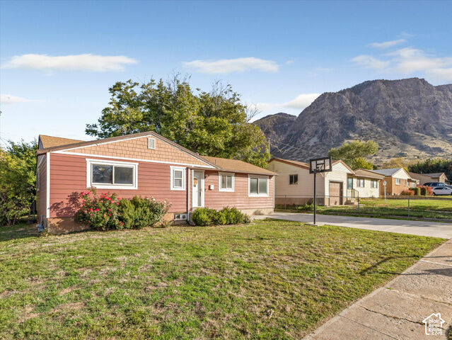 Property Photo:  1004 1st St  UT 84404 
