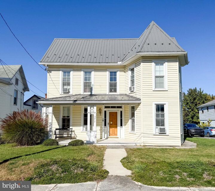 Property Photo:  5217 Main Street  PA 17235 