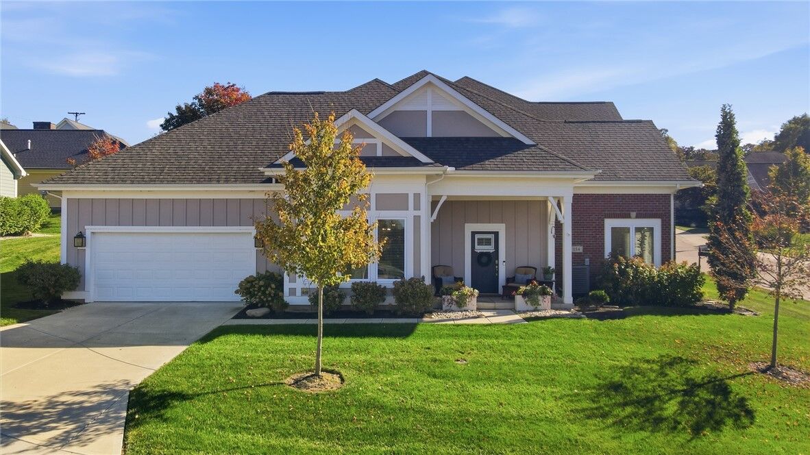 Property Photo: 154 Pointe Oakwood Way OH 45409