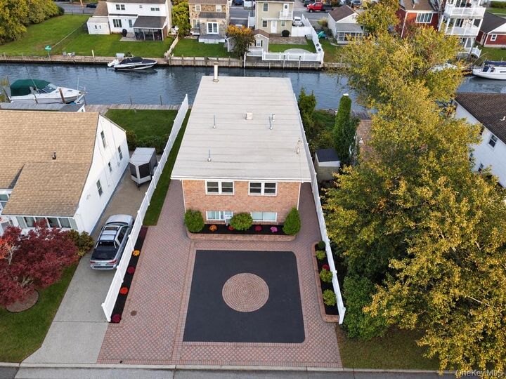 Property Photo:  367 West Drive  NY 11726 