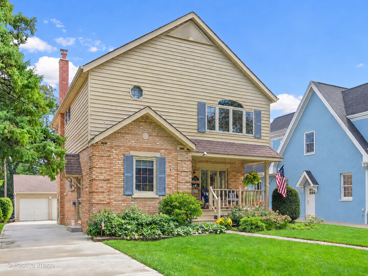 Property Photo:  4411 Harvey Avenue  IL 60558 