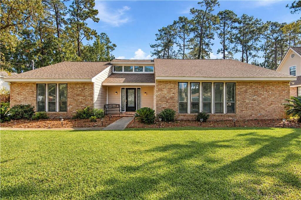 Property Photo: 413 Venus Drive LA 70471