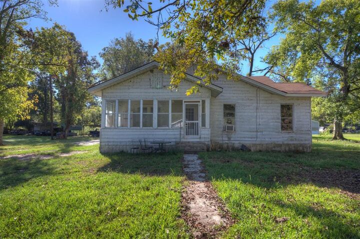 Property Photo:  4615 Highway 514  LA 71019 