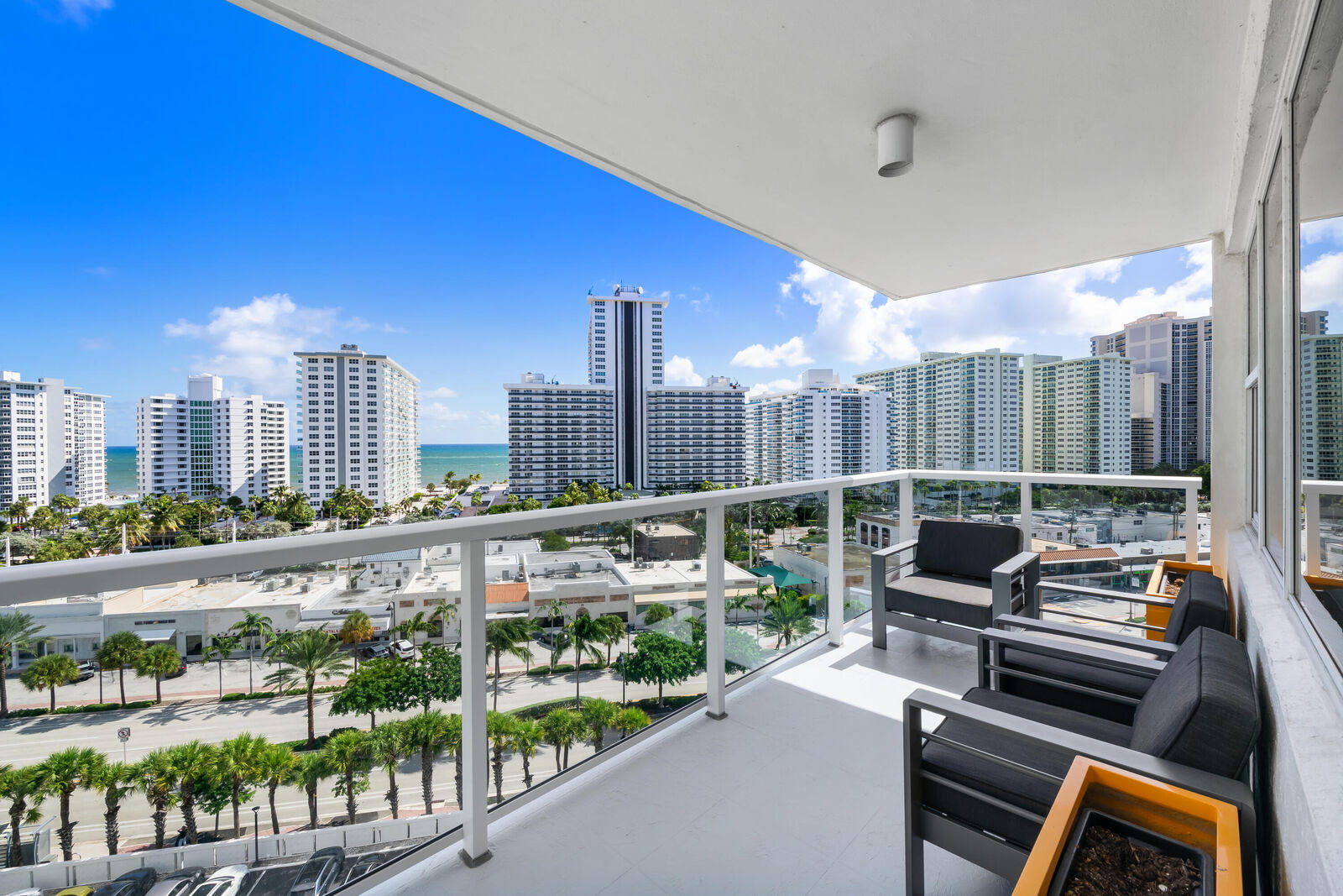 Property Photo: 3300 NE 36th Street 1015 FL 33308