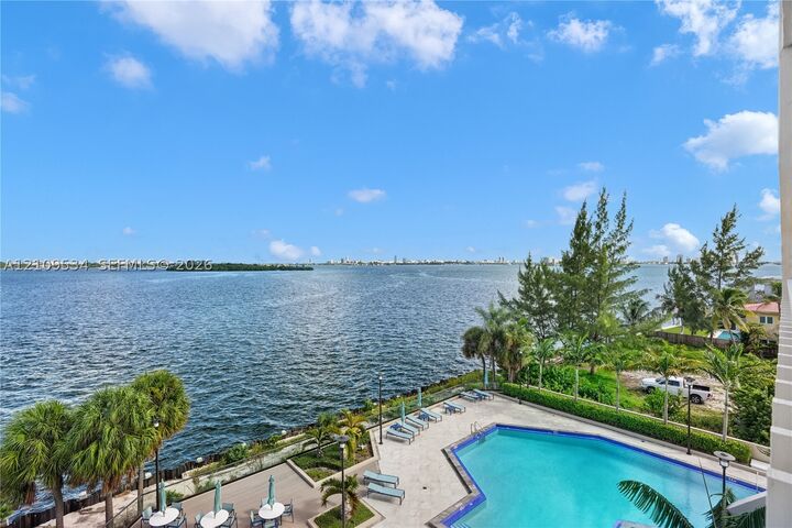 Property Photo: 11113 Biscayne Blvd 458 FL 33181