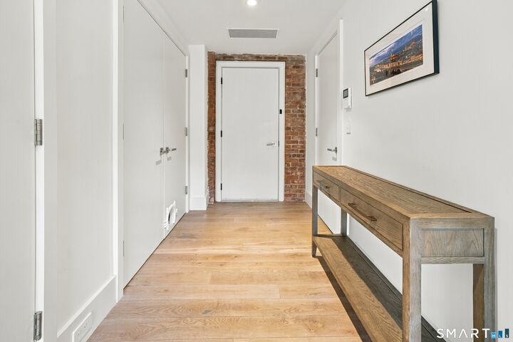 Property Photo: 41 Richmondville Avenue 311 CT 06880