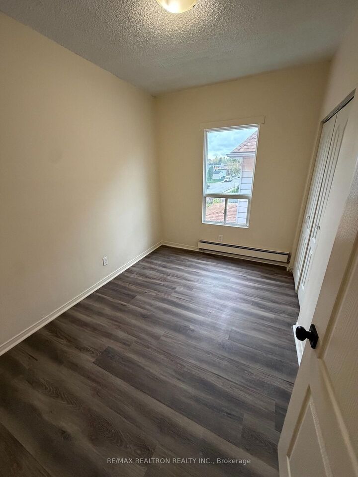 Property Photo:  772 Langlois Avenue 1  ON N9A 2G8 
