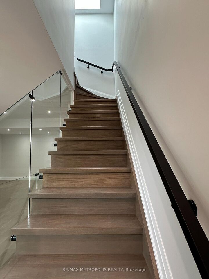 Property Photo:  94 Saint Clarens Avenue 2&Amp3 Floor  ON M6K 2S5 