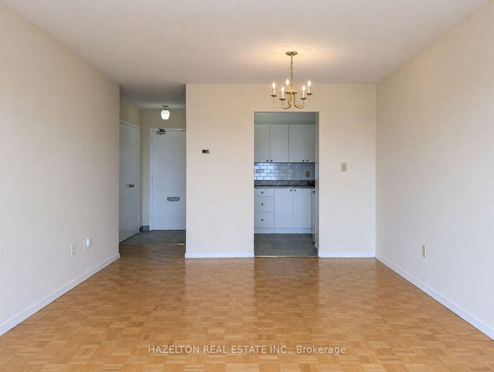 Property Photo:  1665 Bloor Street E 704  ON L4X 1S4 