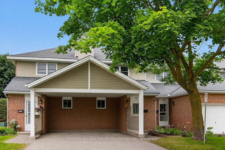 Property Photo:  136 Bentbrook Crescent  ON K2J 3Y3 