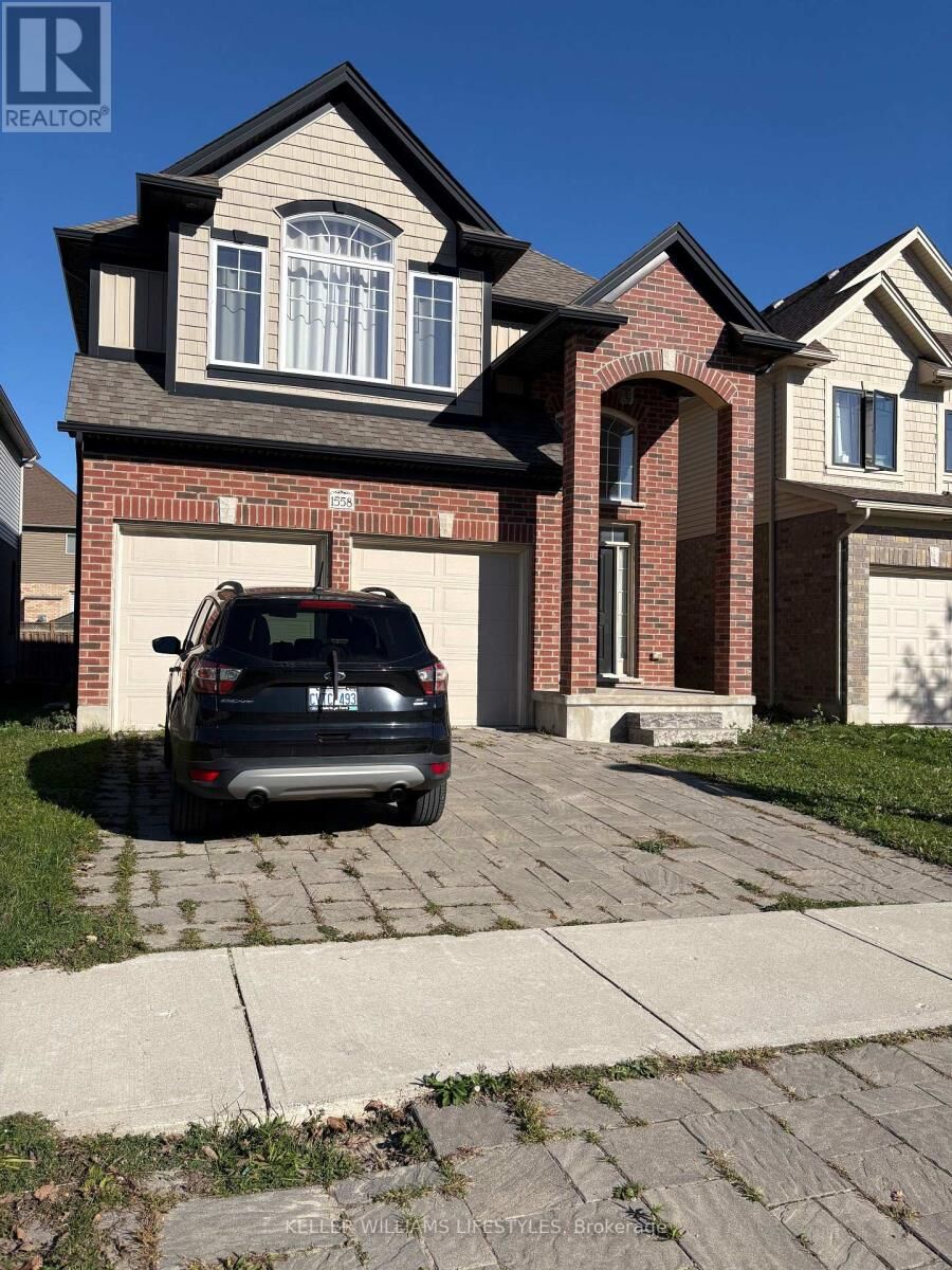 Property Photo:  1558 Noah Bend  ON N6G 0T2 