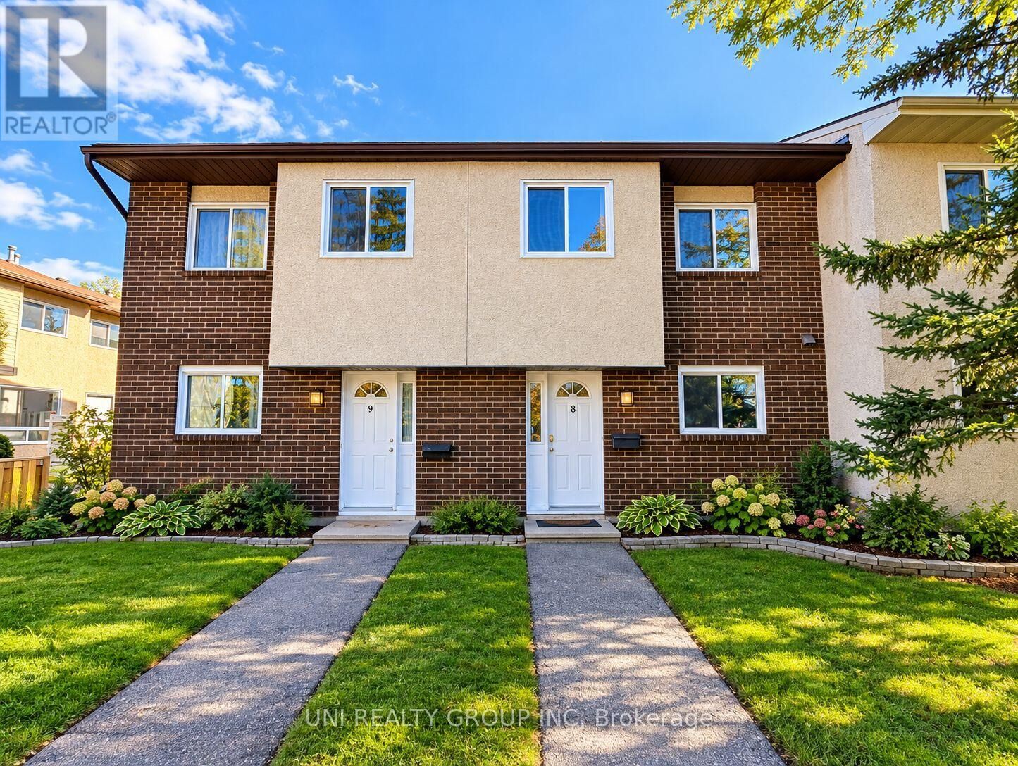 Property Photo:  1280 Cahill Drive 8  ON K1V 9R1 