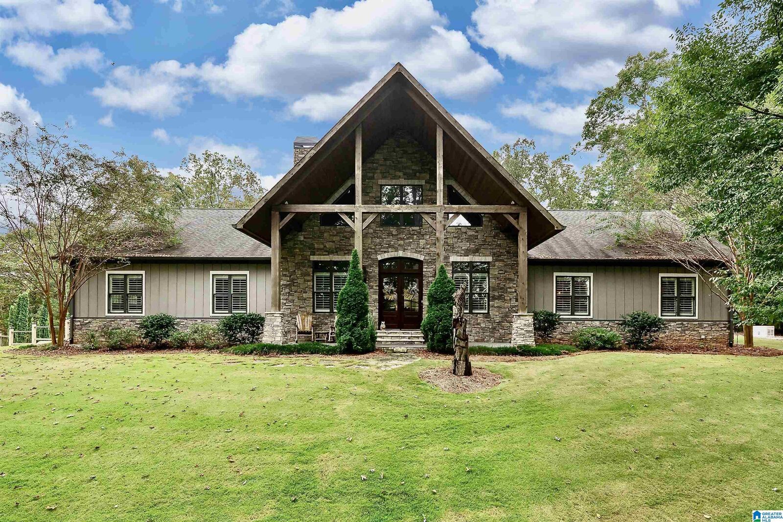 Property Photo:  365 County Road 1053  AL 35115 