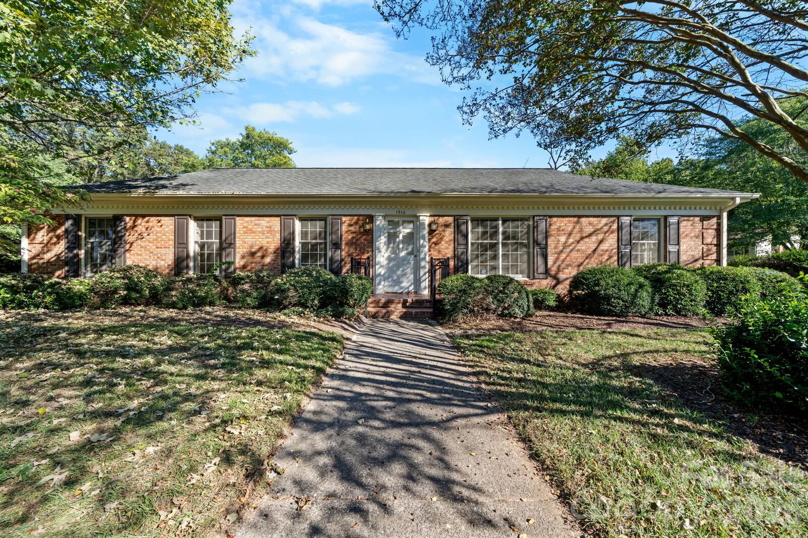 Property Photo:  1910 13th Street NE  NC 28601 