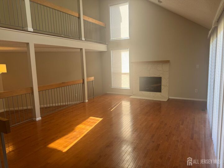 Property Photo:  20 Denise Drive  NJ 08820 