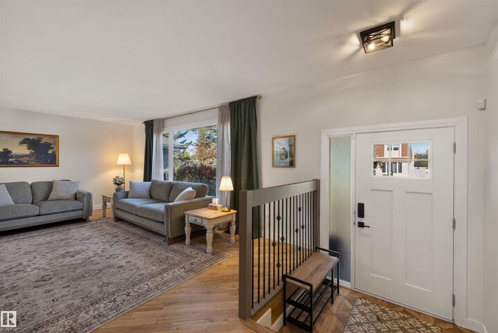 Property Photo:  10563 35 Ave NW  AB T6J 2M1 
