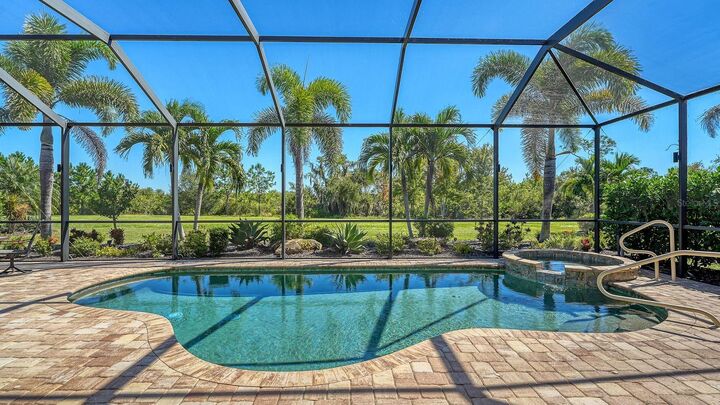 Property Photo:  16218 Castle Park Terrace  FL 34202 