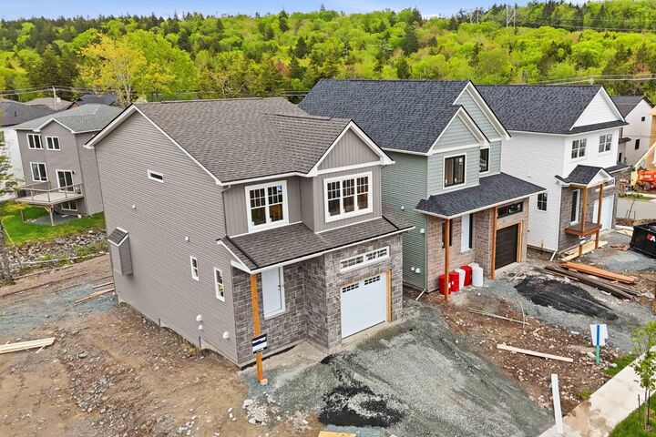 Property Photo:  Gar-49 11 Garvey Court  NS B4B 2V7 