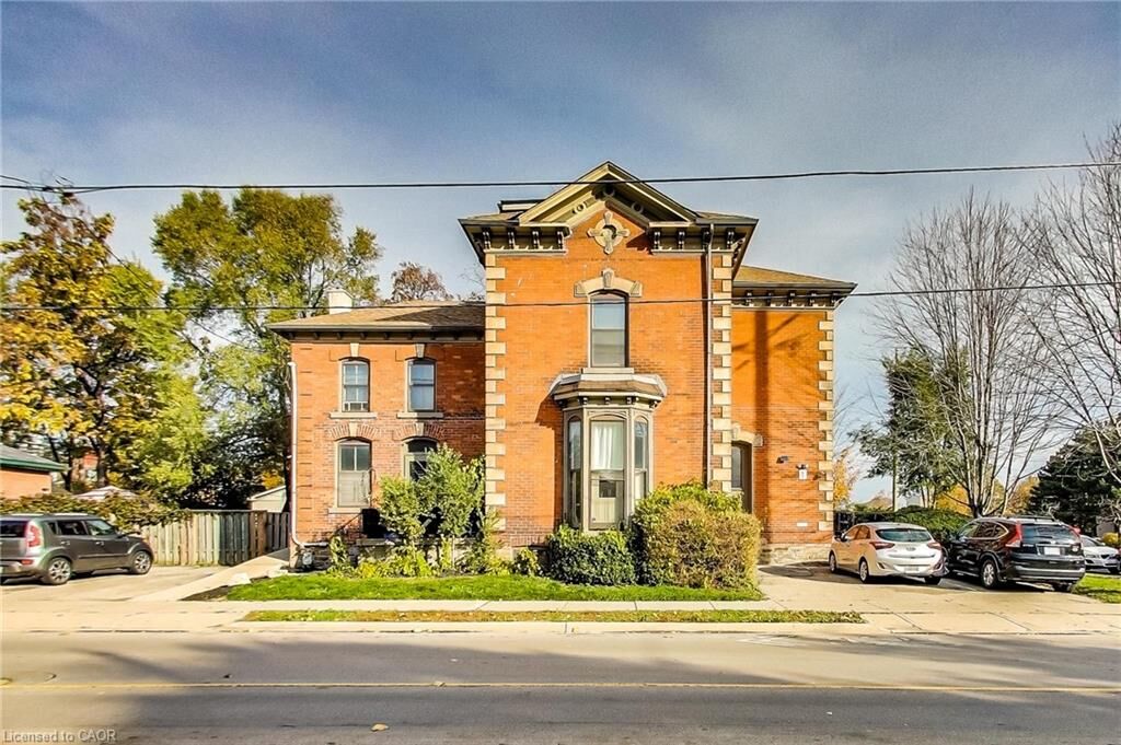 Property Photo:  102 West Avenue 2  ON L8N 2S3 