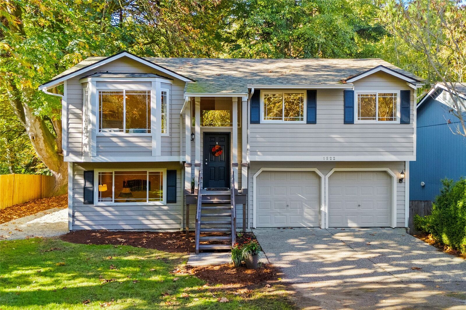 Property Photo:  1522  49th Place SW  WA 98203 
